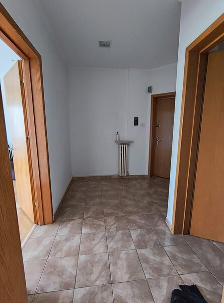 Romana- Lascar Catargiu- Apartament 4 camere stradal